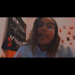 Meet your Posher, Tori